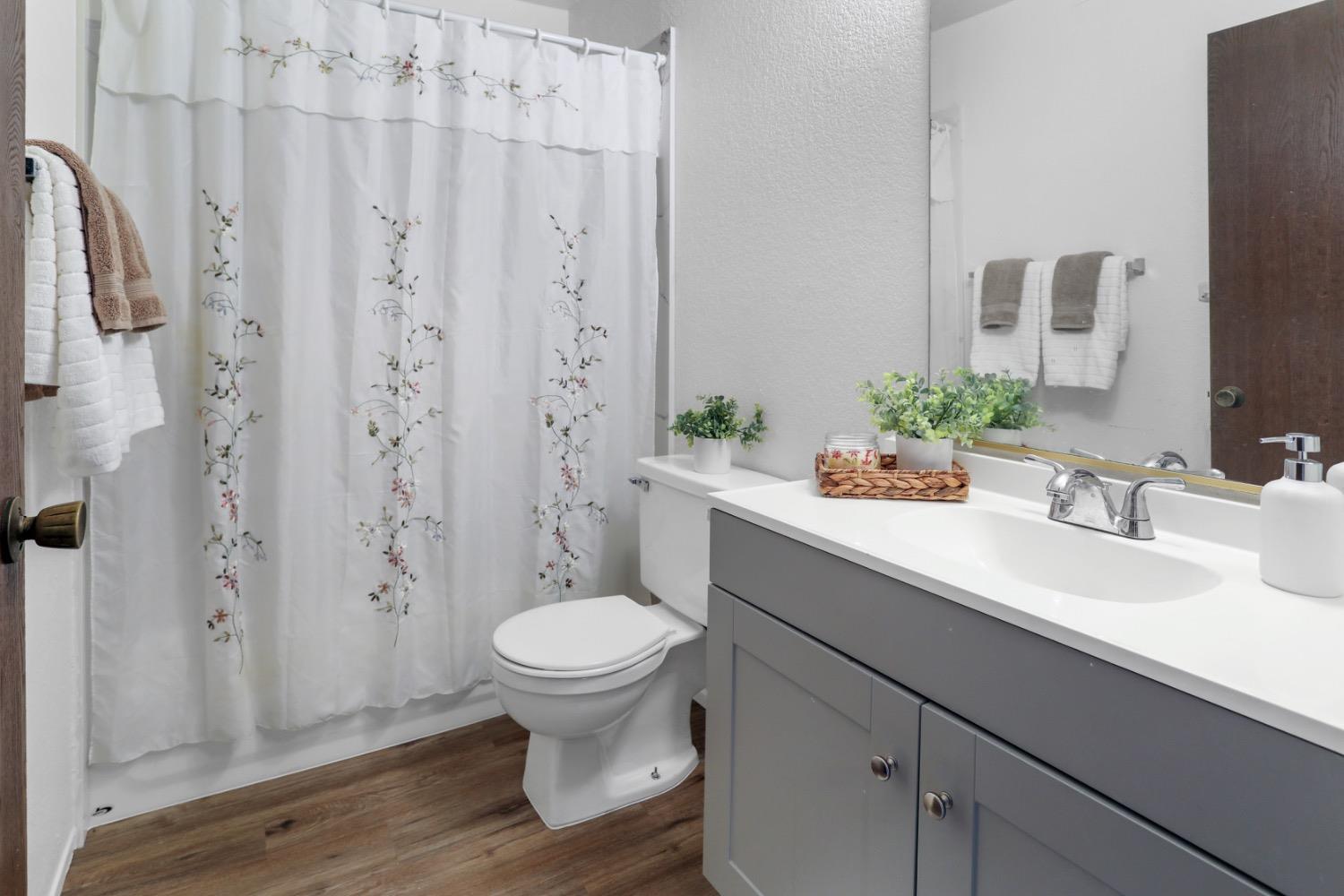 Quail Lakes Drive #261, Stockton, California image 13