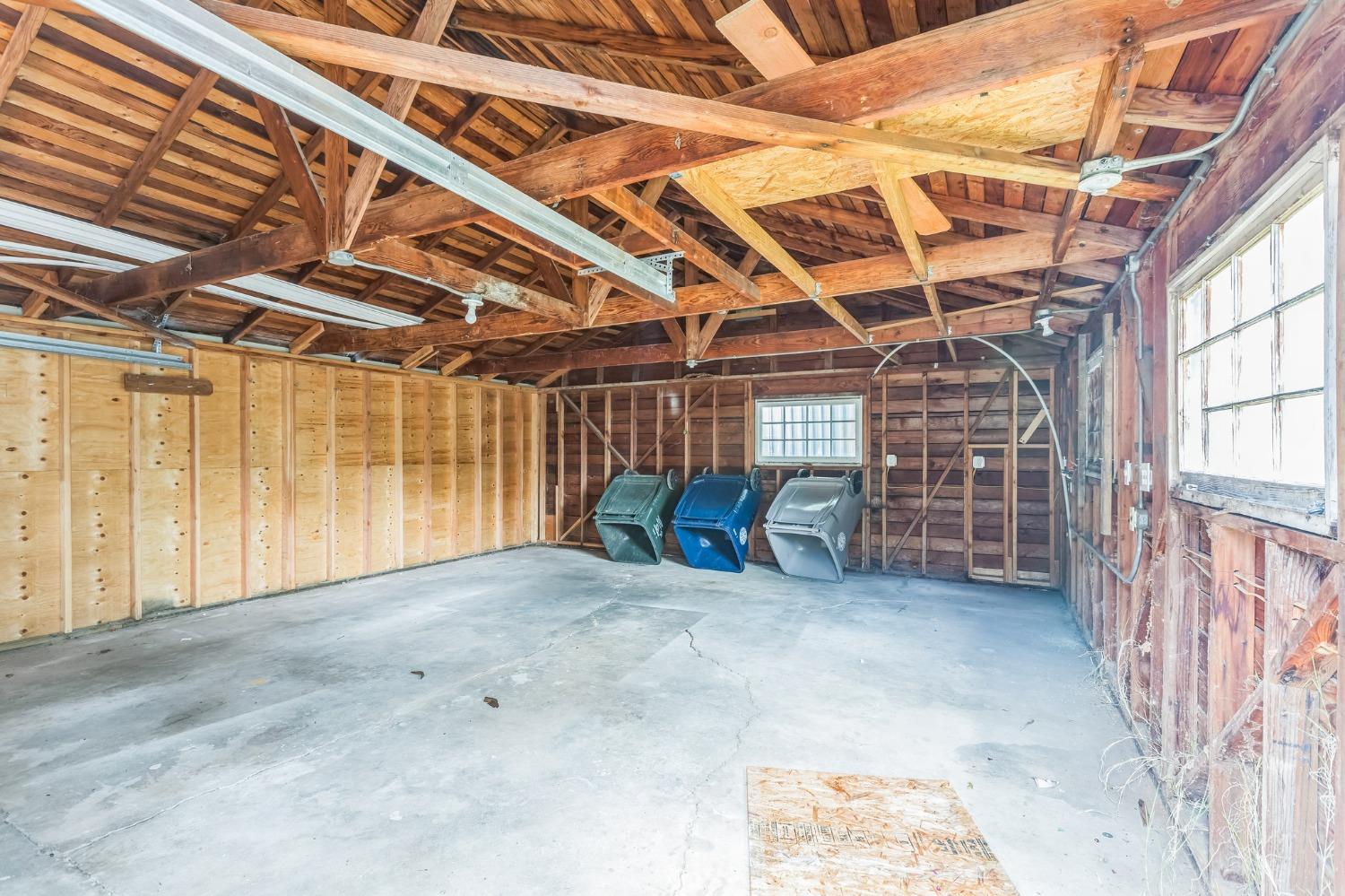 Detail Gallery Image 25 of 26 For 3809 San Carlos Way, Sacramento,  CA 95820 - 2 Beds | 1 Baths