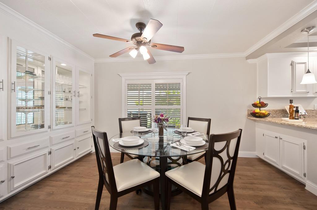 Detail Gallery Image 7 of 44 For 6187 Oak Lakes, Citrus Heights,  CA 95621 - 2 Beds | 2 Baths