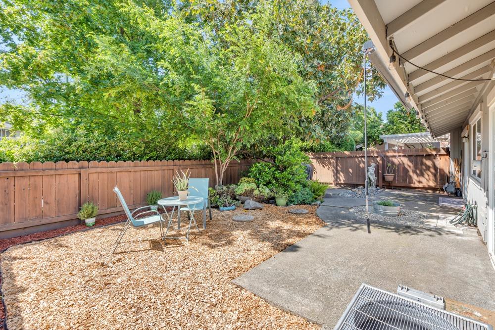 Susanna Court, Citrus Heights, California image 22
