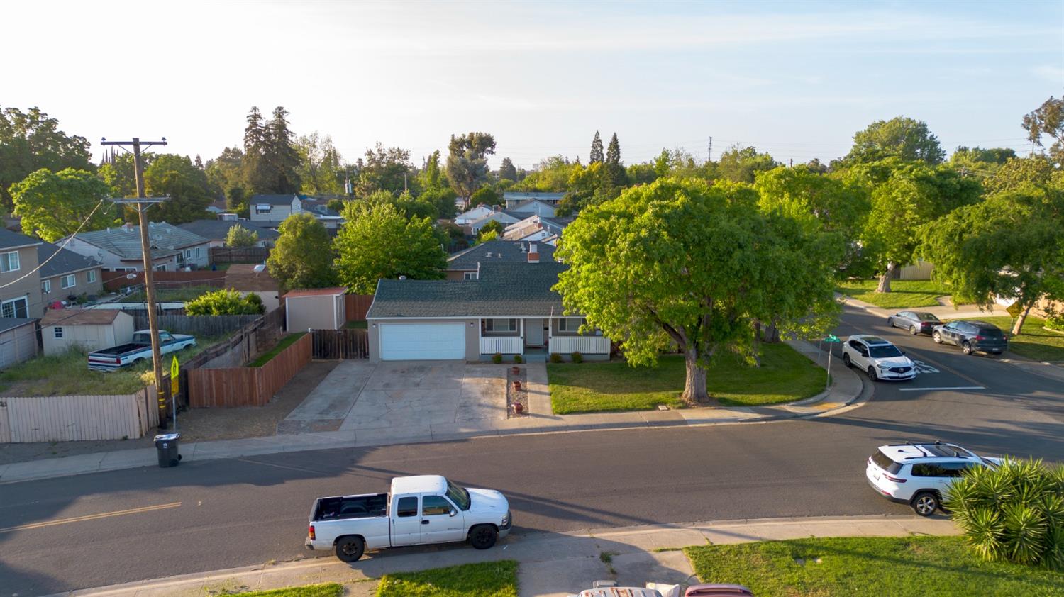 La Jolla Drive, Stockton, California image 17