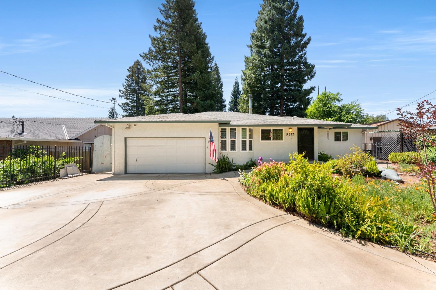Detail Gallery Image 2 of 66 For 9512 Central Ave, Orangevale,  CA 95662 - 3 Beds | 2 Baths