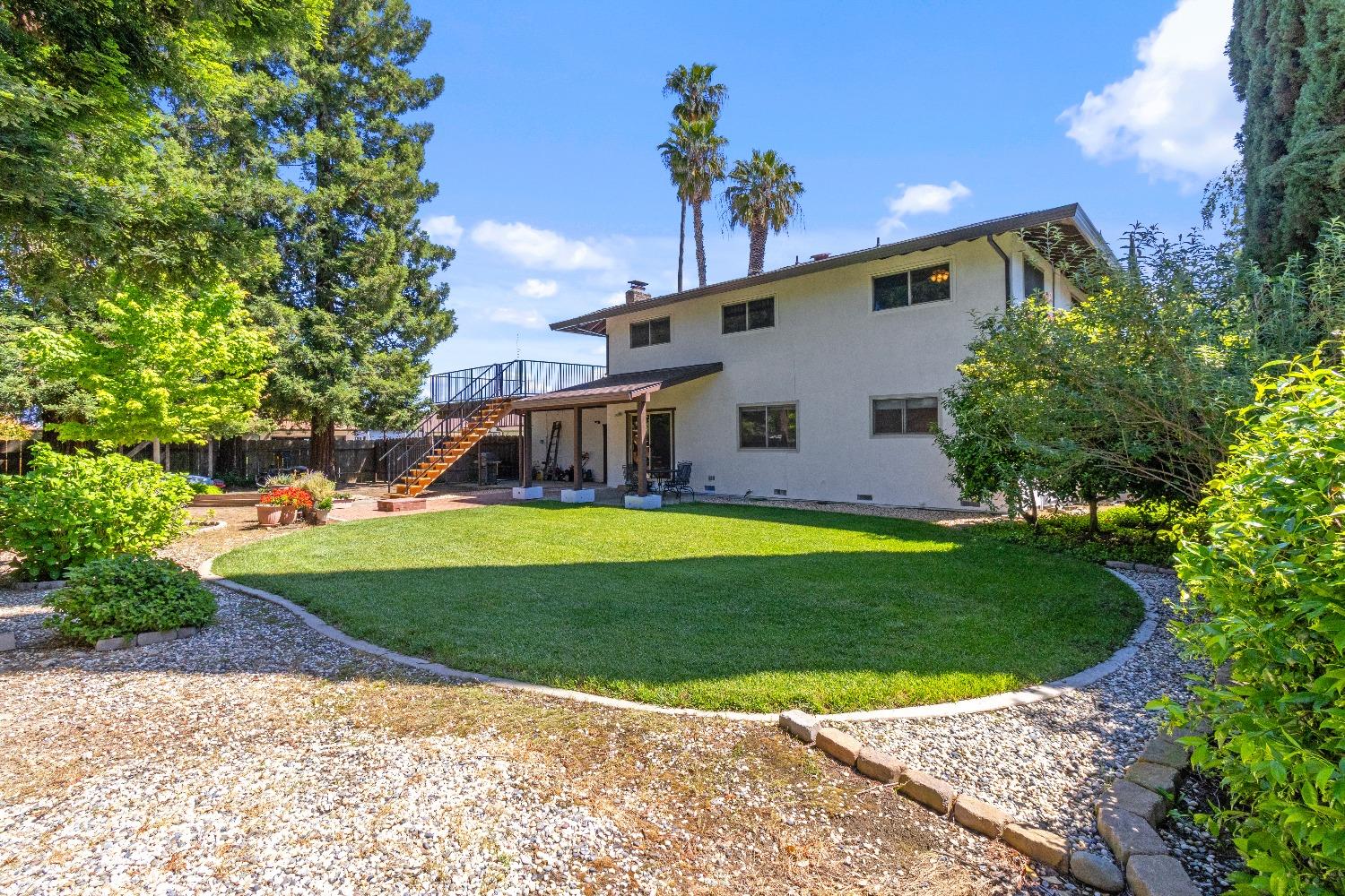 E Caroleigh Way, Yuba City, California image 8