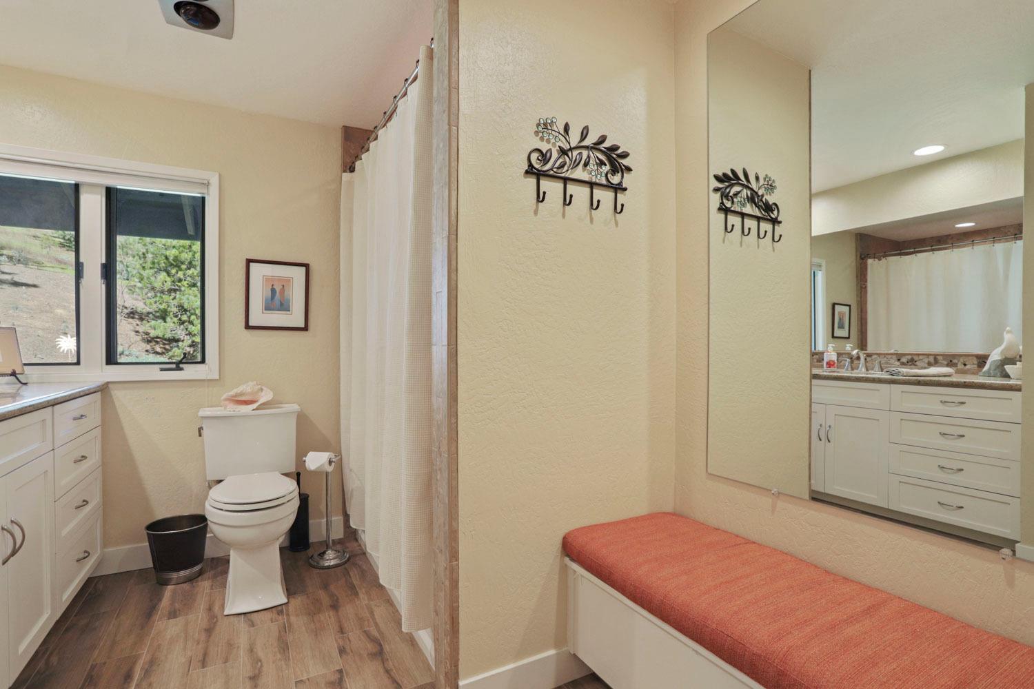 Detail Gallery Image 49 of 92 For 10415 Mcmahon Rd #10415,  Coulterville,  CA 95311 - 3 Beds | 4/1 Baths