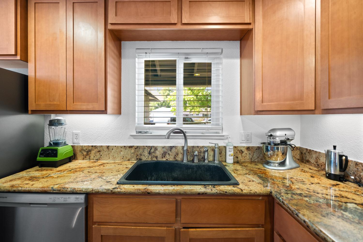 Forestwood Drive, Sacramento, California image 16
