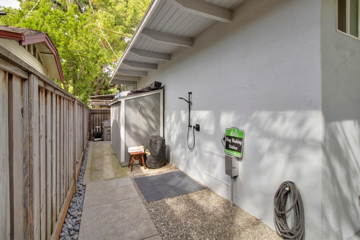 33rd Street, Sacramento, California image 48