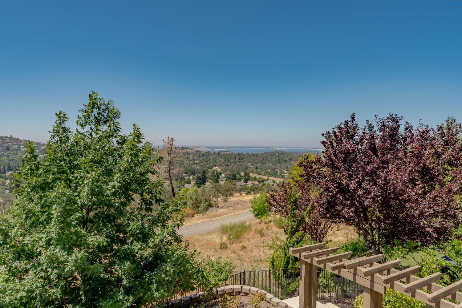 Breese Circle, El Dorado Hills, California image 13