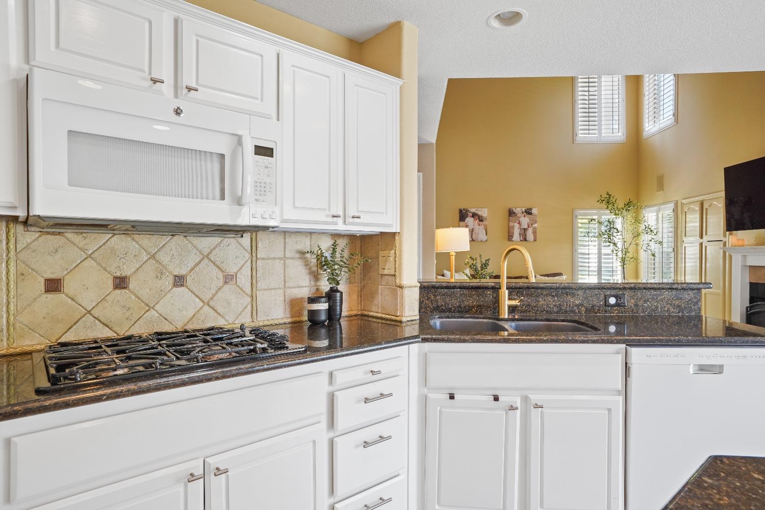 Allegretto Way, Granite Bay, California image 14