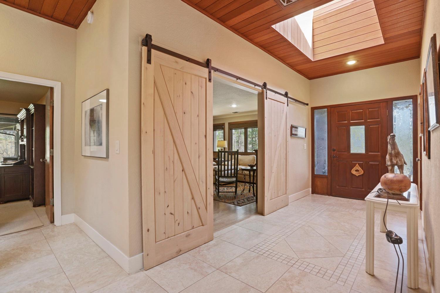Detail Gallery Image 41 of 92 For 10415 Mcmahon Rd #10415,  Coulterville,  CA 95311 - 3 Beds | 4/1 Baths