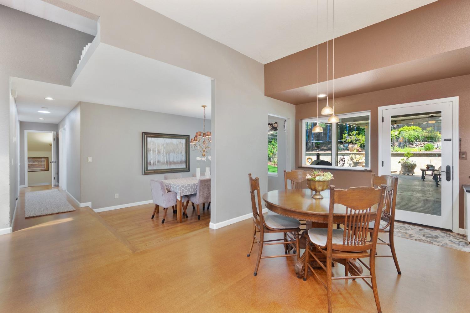 Sharon Court, Folsom, California image 35