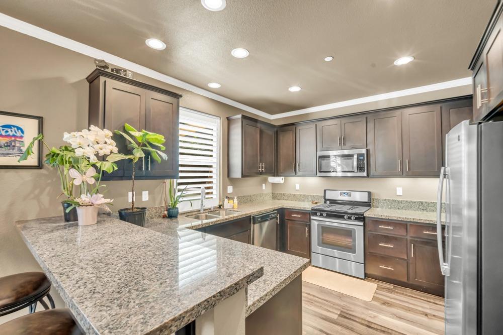 Clover Meadows Circle, Lincoln, California image 3