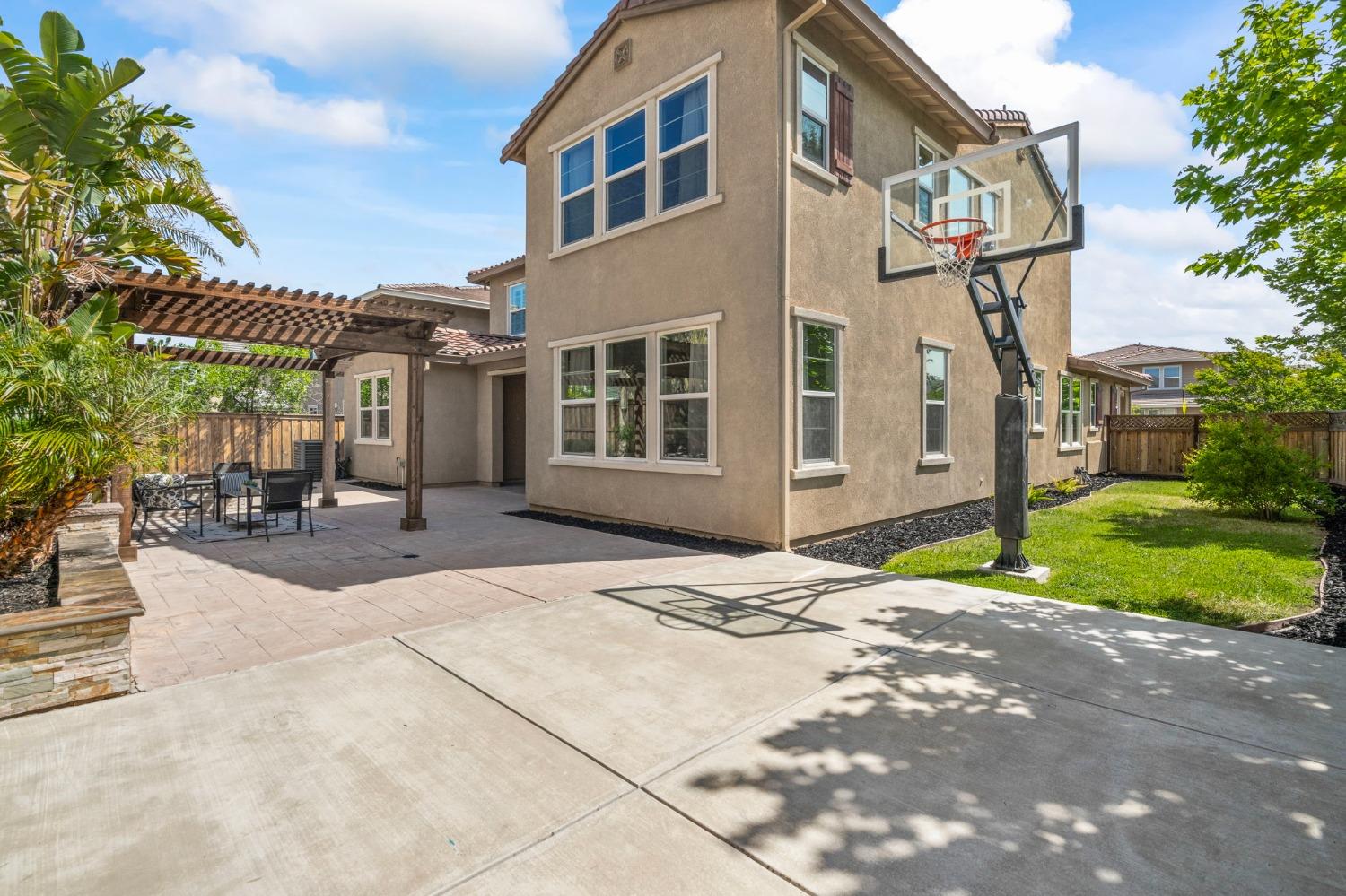 Detail Gallery Image 56 of 70 For 1071 S Jacobs Dr, Mountain House,  CA 95391 - 6 Beds | 3/1 Baths