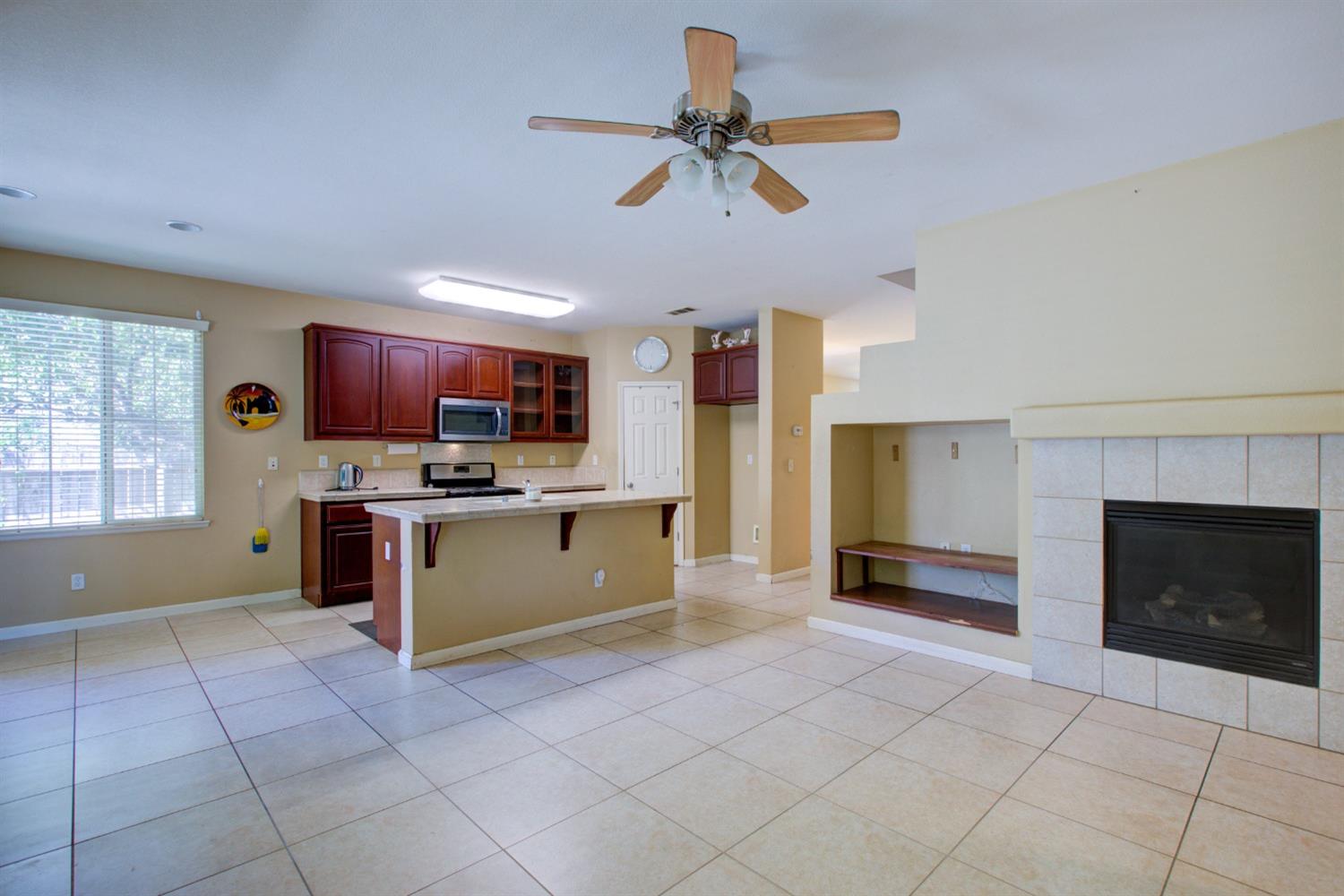 Detail Gallery Image 21 of 61 For 1492 Antioch Ct, Merced,  CA 95348 - 5 Beds | 2/1 Baths