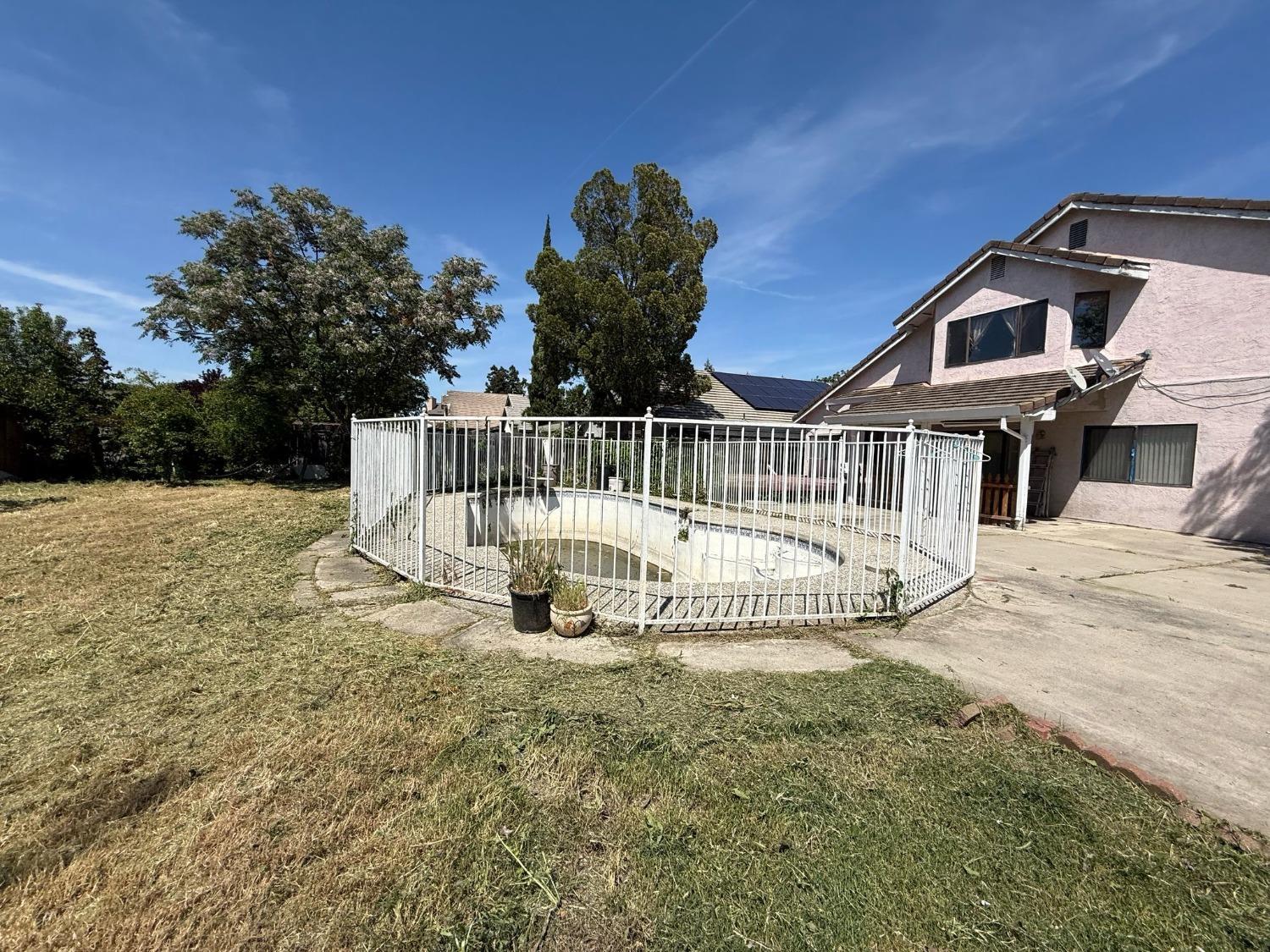 Saint Croix Court, Stockton, California image 5