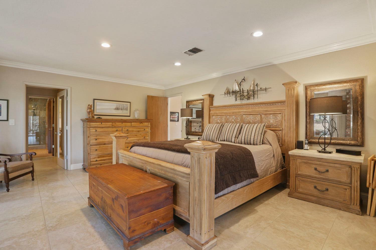 Detail Gallery Image 55 of 92 For 10415 Mcmahon Rd #10415,  Coulterville,  CA 95311 - 3 Beds | 4/1 Baths