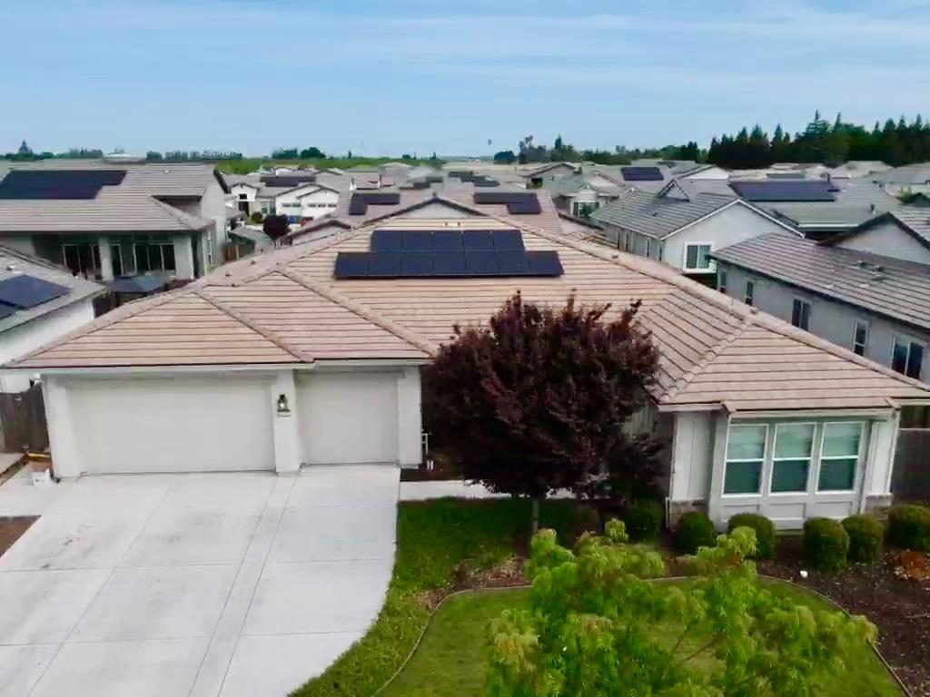 Detail Gallery Image 5 of 52 For 2775 Meadowbrook Lane, Turlock,  CA 95382 - 4 Beds | 2/1 Baths