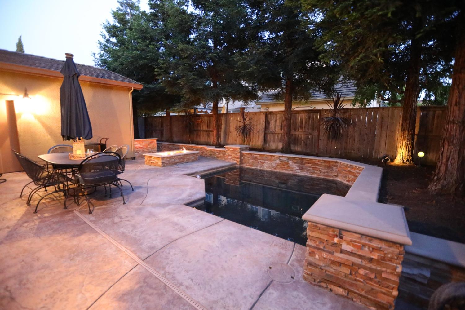 Katzakian Way, Lodi, California image 39