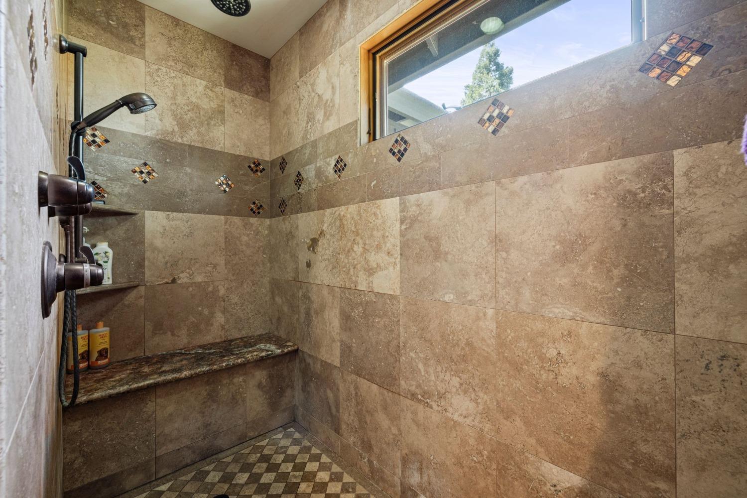 Detail Gallery Image 24 of 78 For 3500 Magpie Ln, Camino,  CA 95709 - 3 Beds | 2/1 Baths