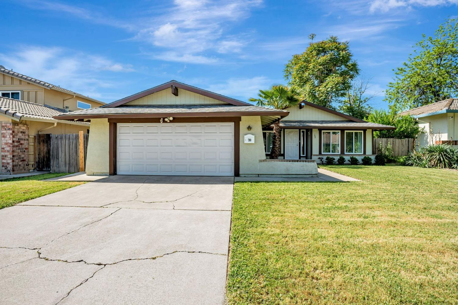 Regatta Drive, Sacramento, California image 2