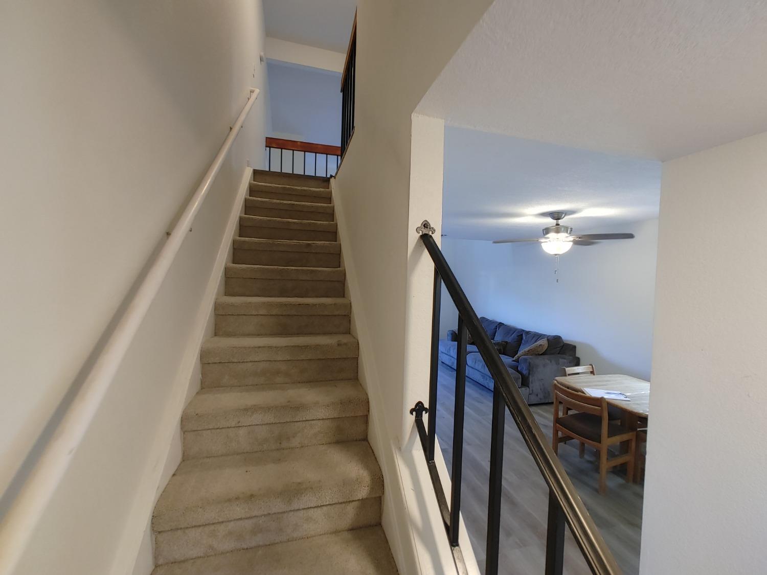 Photo #15: 225056023 Listing: Photo #15