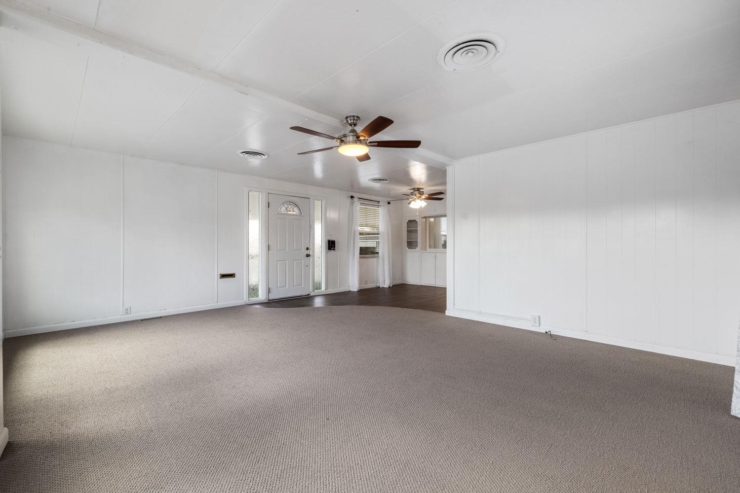 Detail Gallery Image 9 of 38 For 425 20th Century Blvd E5, Turlock,  CA 95380 - 2 Beds | 2 Baths