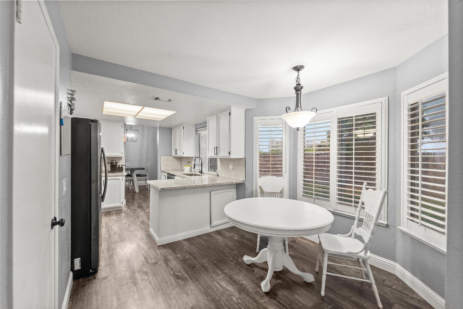 Oakborough Ave, Roseville, California image 13