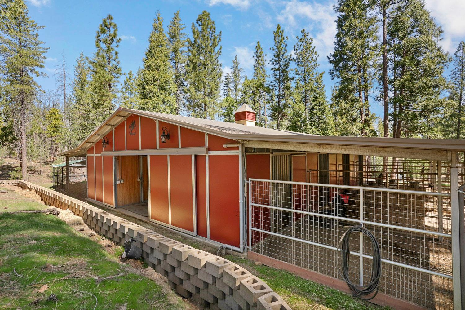 Detail Gallery Image 79 of 92 For 10415 Mcmahon Rd #10415,  Coulterville,  CA 95311 - 3 Beds | 4/1 Baths