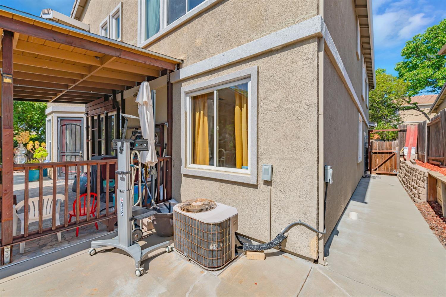 Detail Gallery Image 53 of 60 For 2484 Bluerock Dr, Antioch,  CA 94531 - 4 Beds | 3 Baths