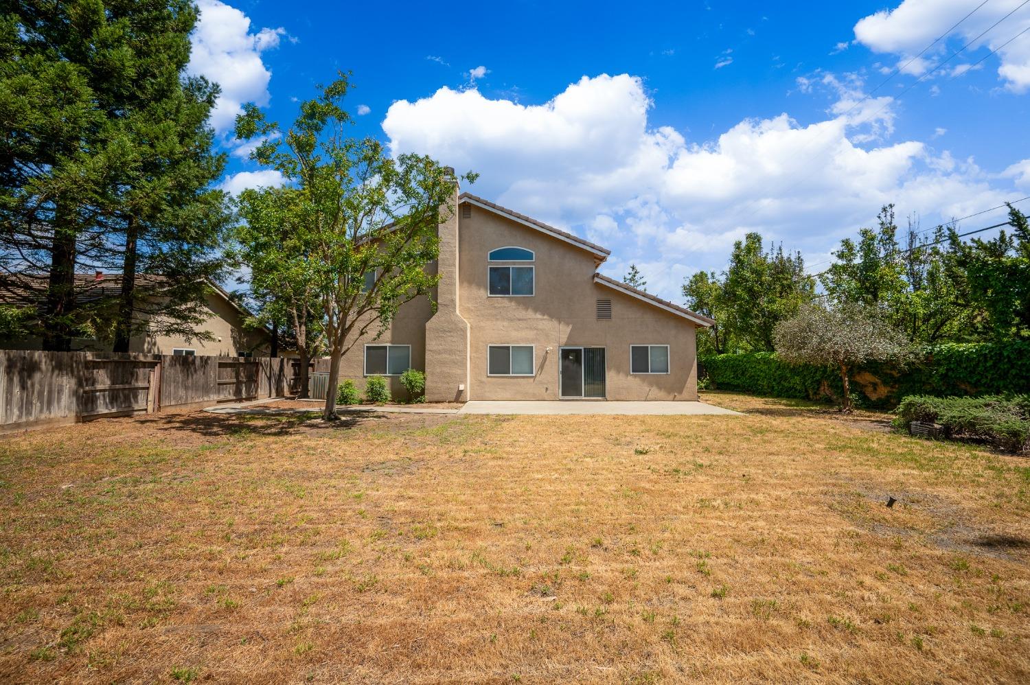 Queensland Avenue, Manteca, California image 41