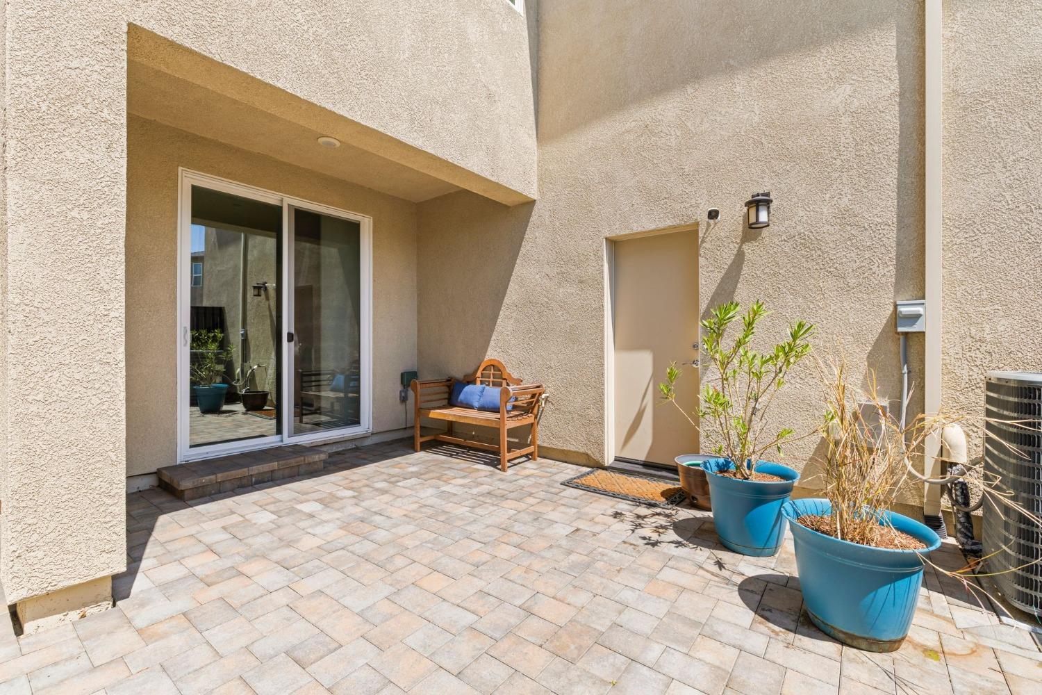 Edgeview Drive, Sacramento, California image 50