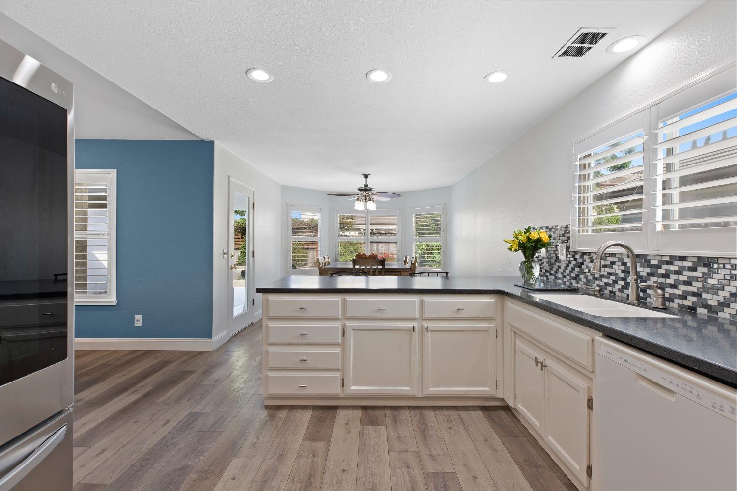 Eastburg Court, Ripon, California image 9