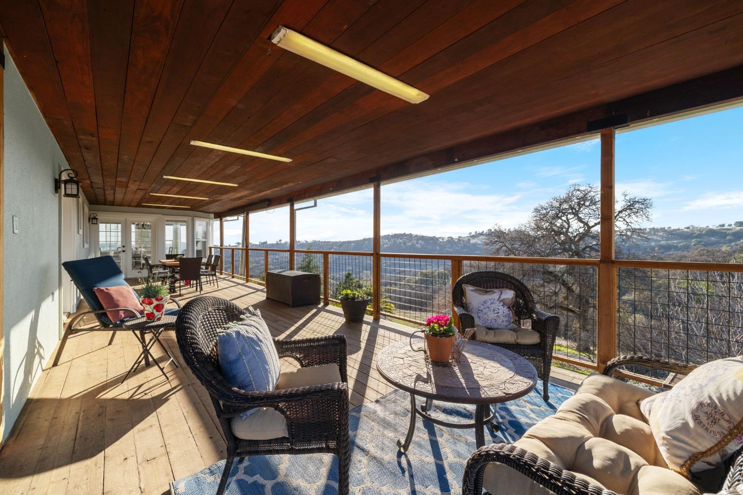 Detail Gallery Image 28 of 99 For 6441 Sky Hawk Rd, Pilot Hill,  CA 95664 - 7 Beds | 5/1 Baths