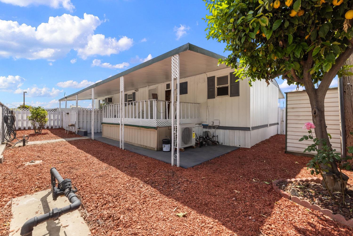 Detail Gallery Image 32 of 38 For 425 20th Century Blvd E5, Turlock,  CA 95380 - 2 Beds | 2 Baths