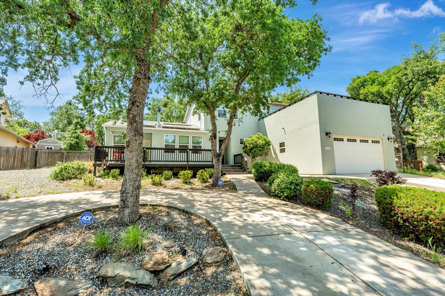 Lakeview Circle, Valley Springs, California image 3