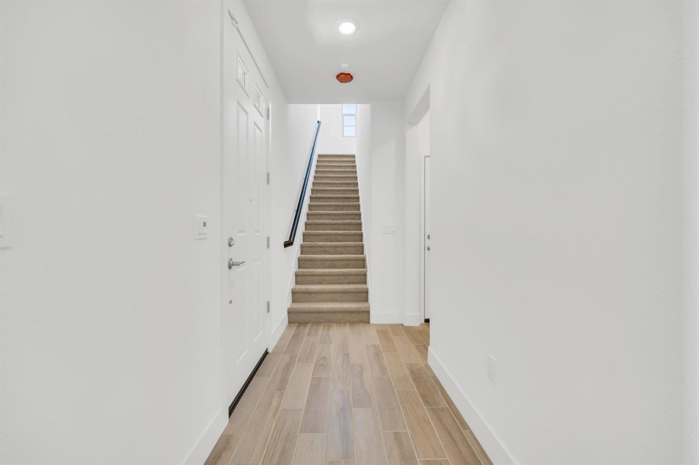 Detail Gallery Image 6 of 29 For 10592 Trill Way, Elk Grove,  CA 95757 - 3 Beds | 2/1 Baths