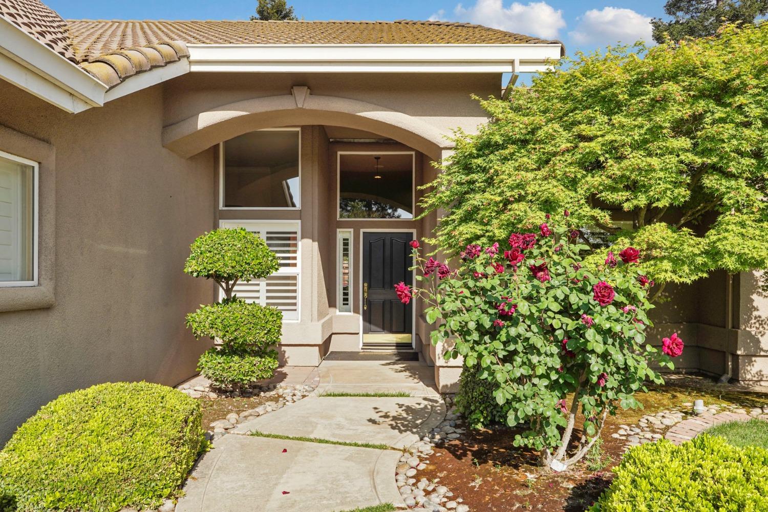 Windwood Drive, Woodbridge, California image 5