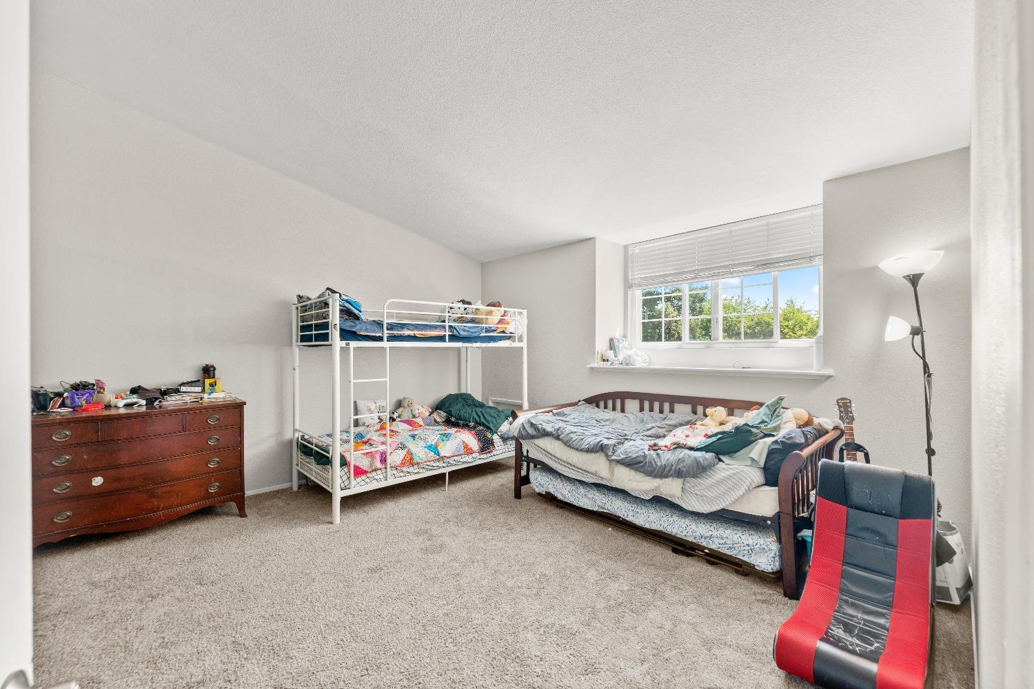 Photo #19: 225054541 Listing: Photo #19