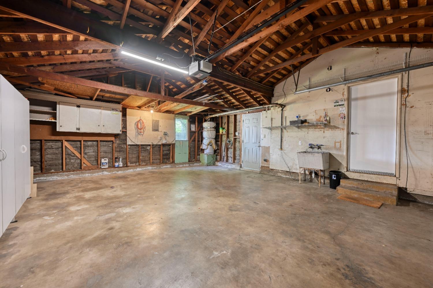 Kahn Street, Carmichael, California image 28