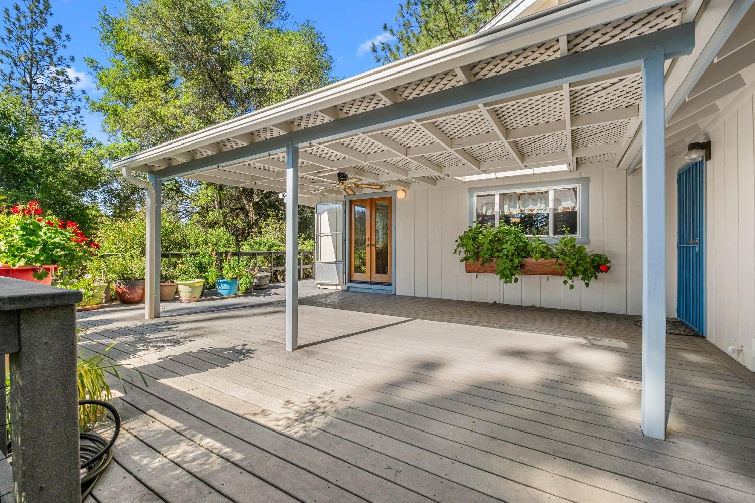 Detail Gallery Image 17 of 79 For 16080 Mount Whitney Dr, Fiddletown,  CA 95629 - 3 Beds | 2 Baths