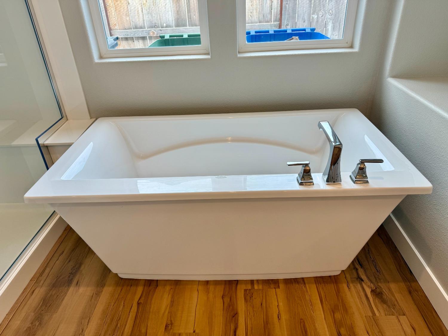 Detail Gallery Image 34 of 52 For 2775 Meadowbrook Lane, Turlock,  CA 95382 - 4 Beds | 2/1 Baths