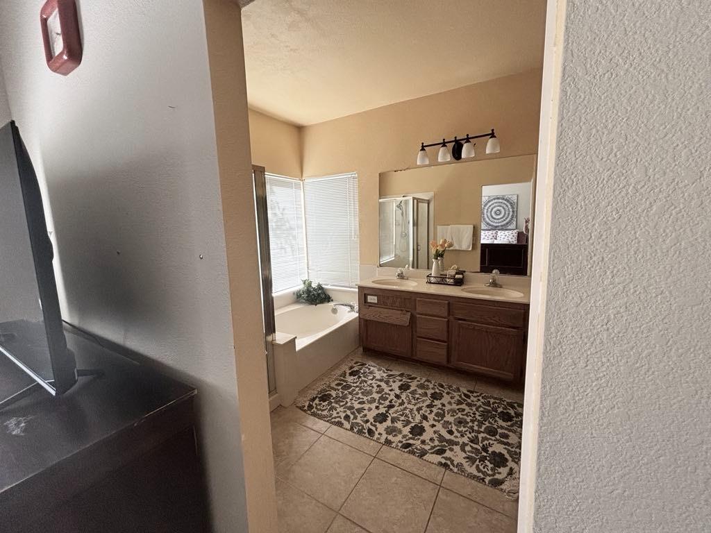 Silverleaf Way, Sacramento, California image 20