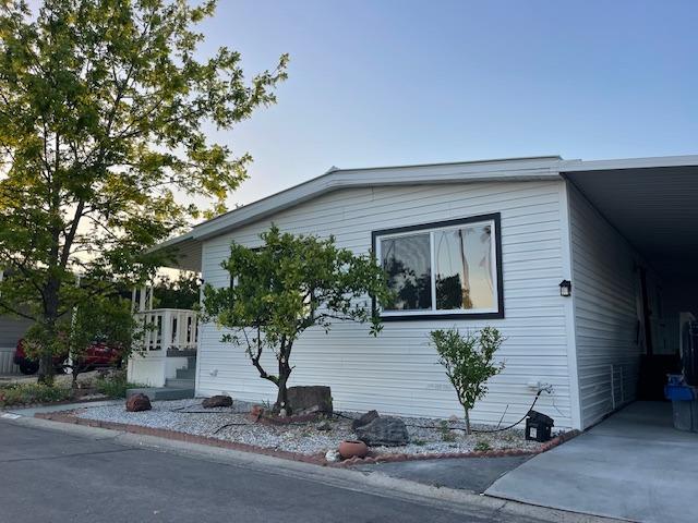 Detail Gallery Image 1 of 39 For 5917 Mallard Ln, Citrus Heights,  CA 95621 - 2 Beds | 2 Baths