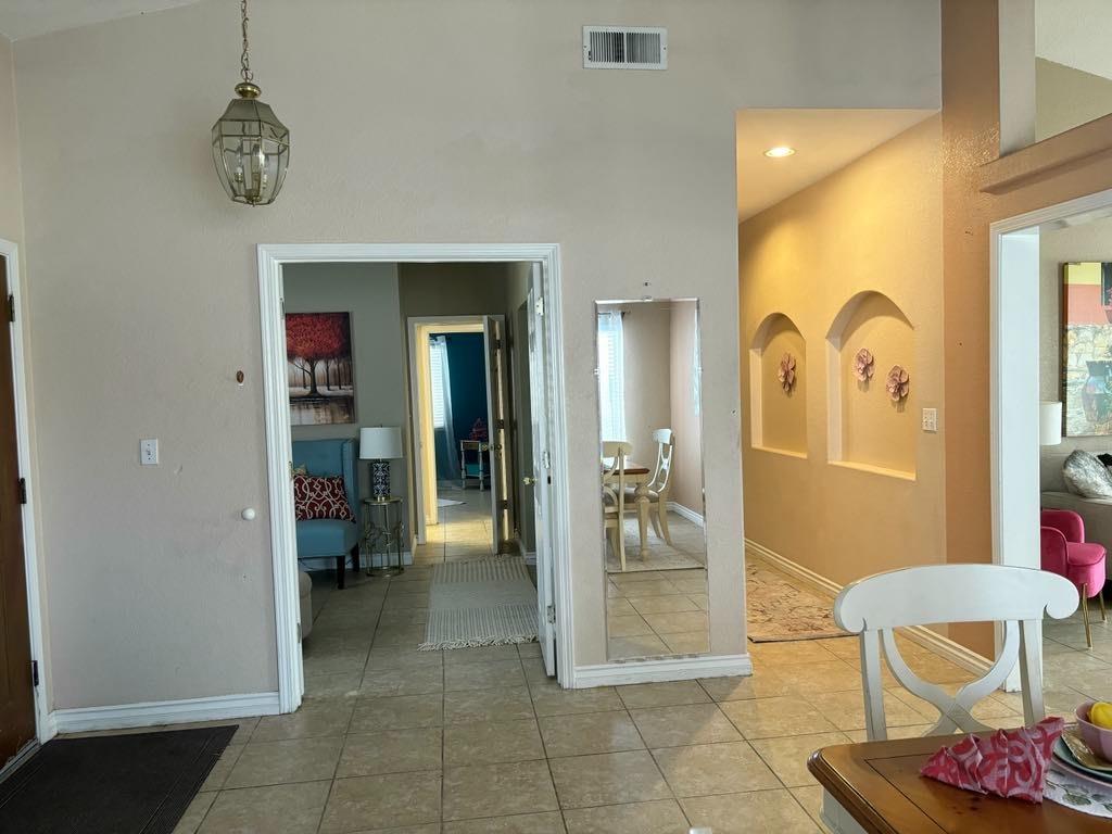 Silverleaf Way, Sacramento, California image 14