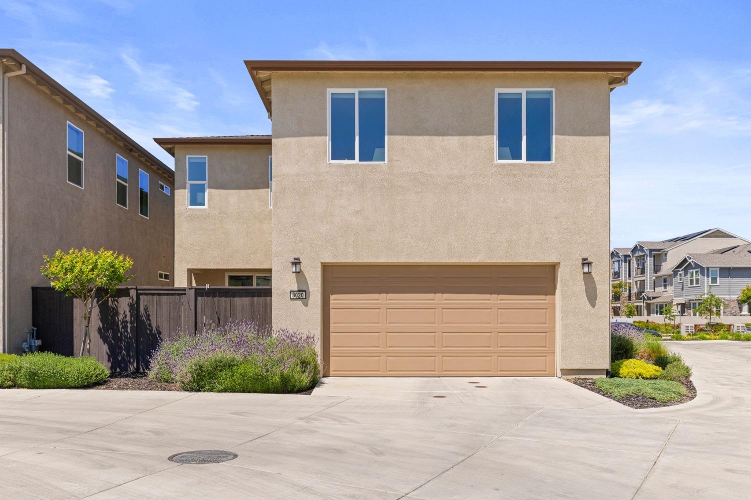 Detail Gallery Image 53 of 63 For 3020 Edgeview Dr, Sacramento,  CA 95833 - 3 Beds | 2/1 Baths