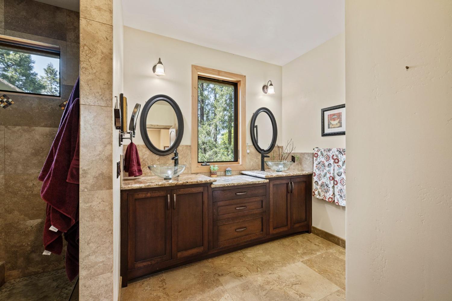 Detail Gallery Image 23 of 78 For 3500 Magpie Ln, Camino,  CA 95709 - 3 Beds | 2/1 Baths