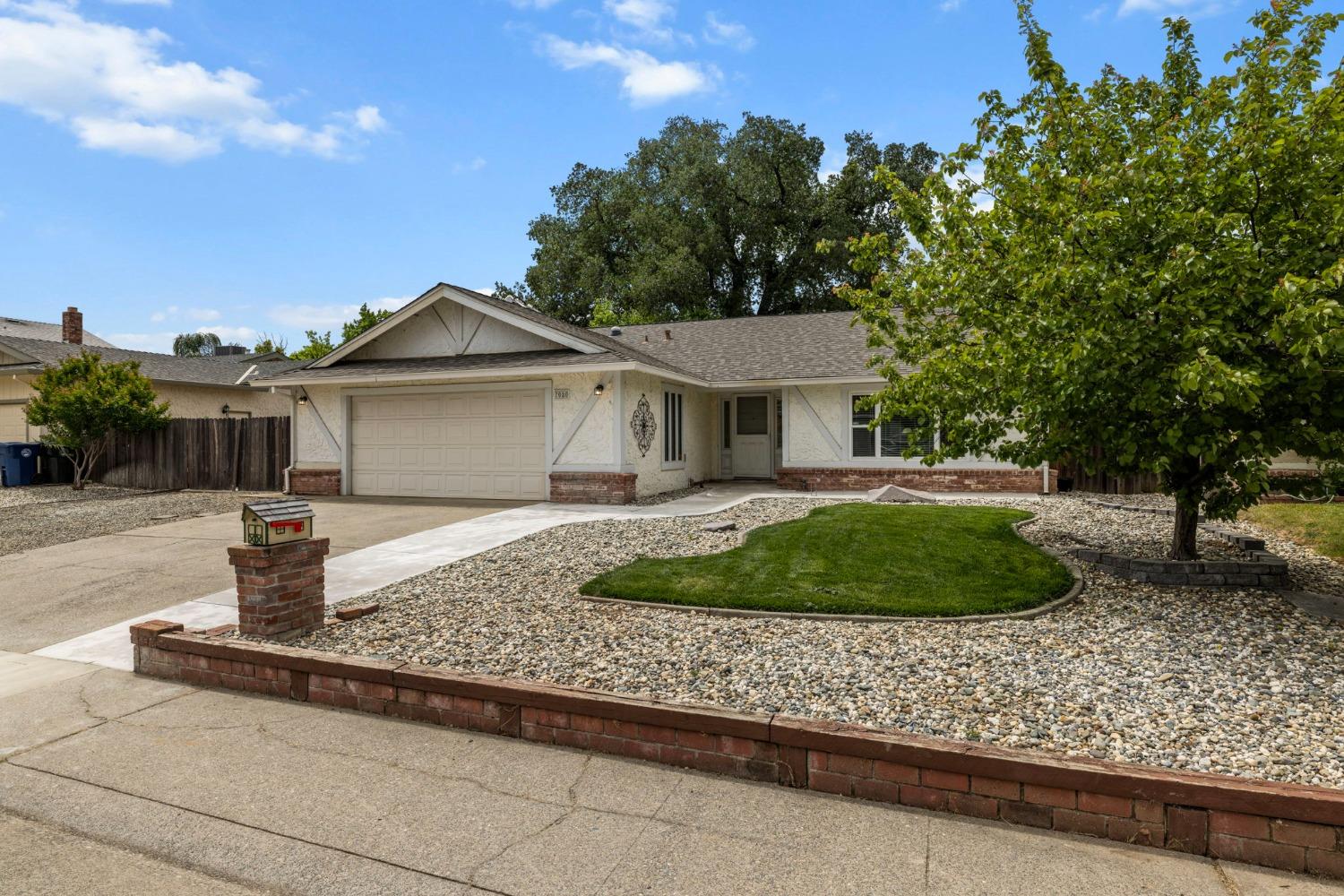 Canelo Hills Drive, Citrus Heights, California image 8