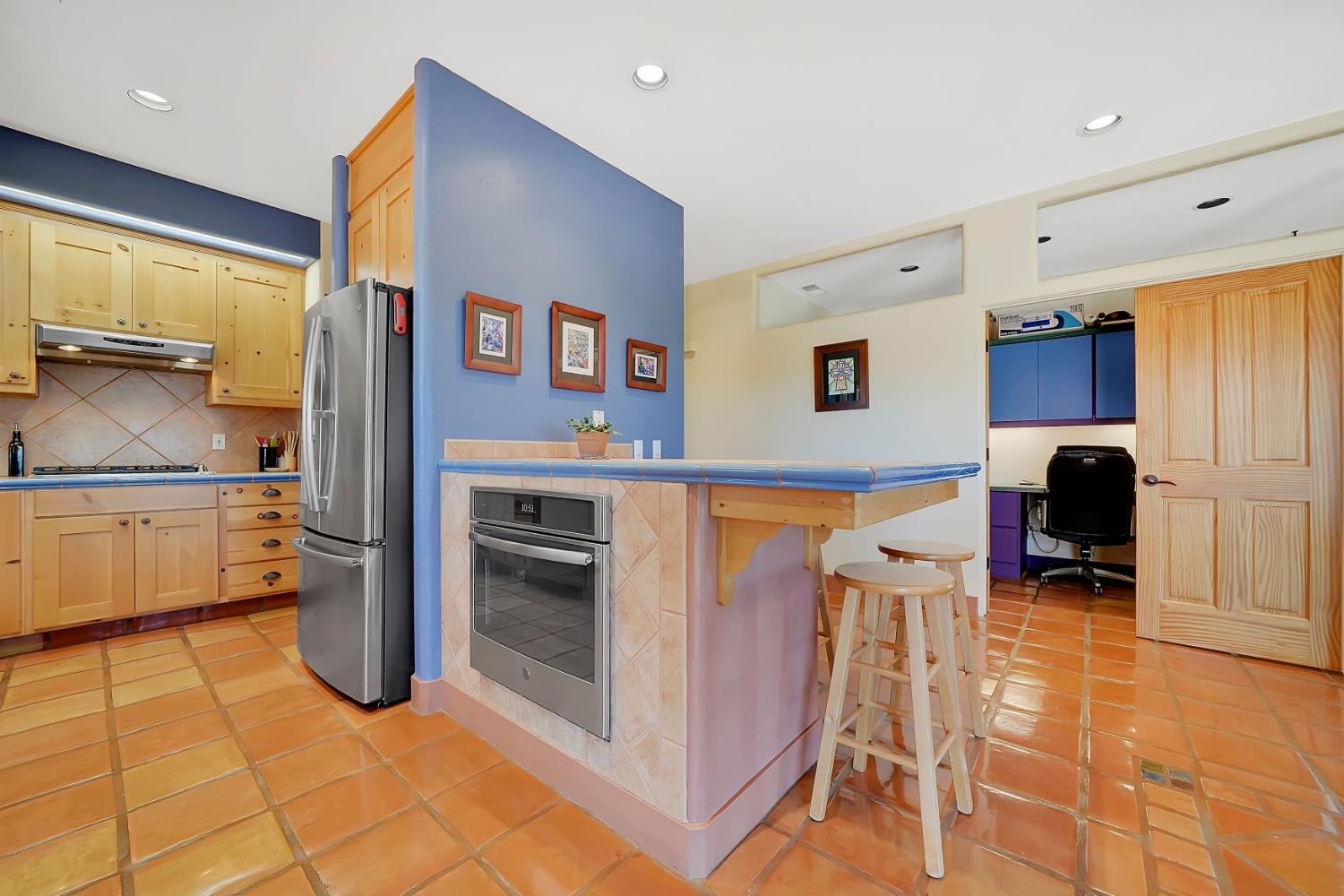 Detail Gallery Image 22 of 86 For 6061 Wind River Dr, Valley Springs,  CA 95252 - 3 Beds | 2/1 Baths