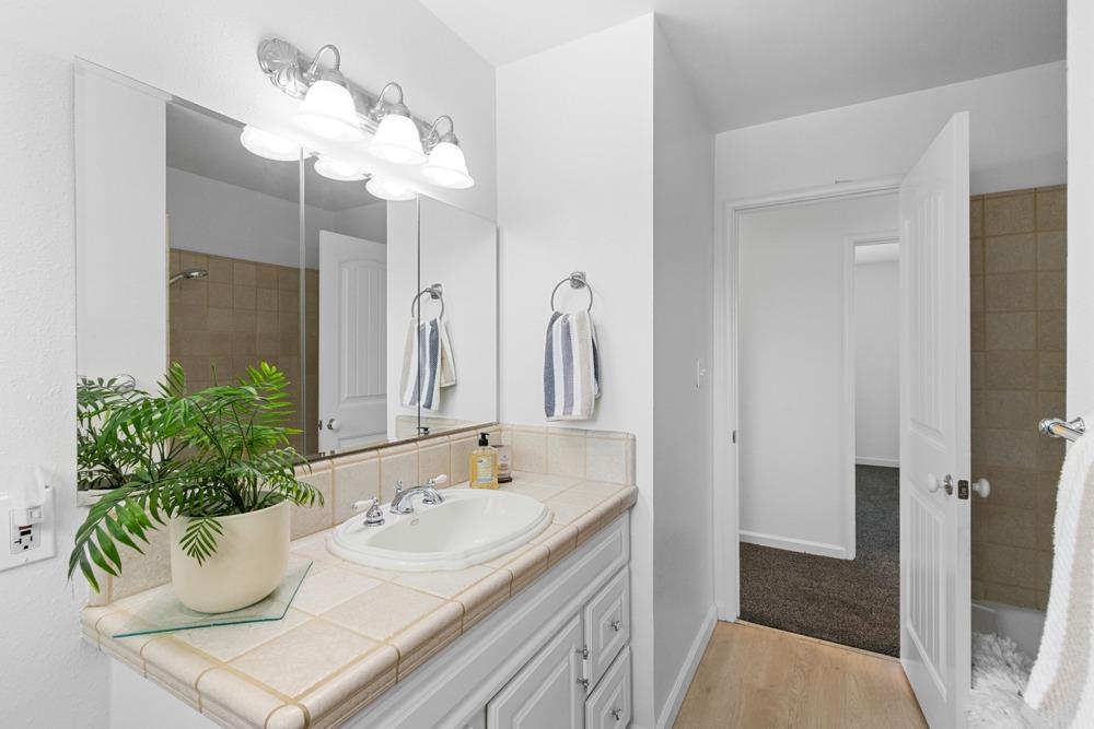 Southgrove Drive, Citrus Heights, California image 34