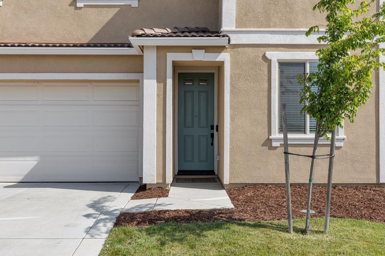 Classical Way, Elk Grove, California image 3