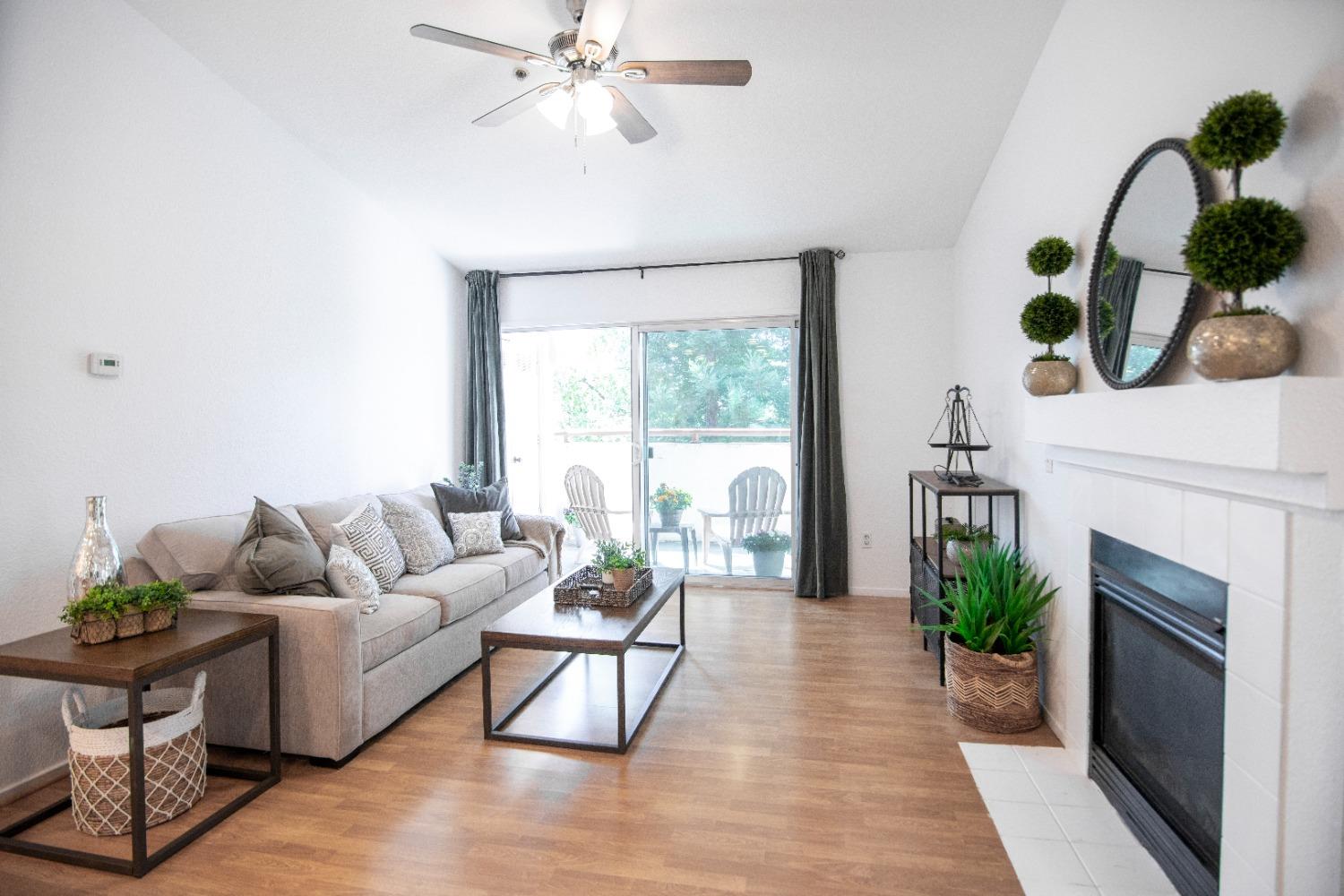 Photo #15: 225053685 Listing: Photo #15